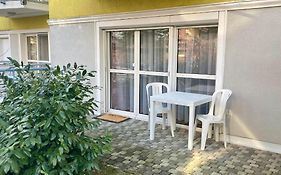 Jade Apartman